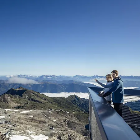 Apart-hotel Waidmannsheil 4*