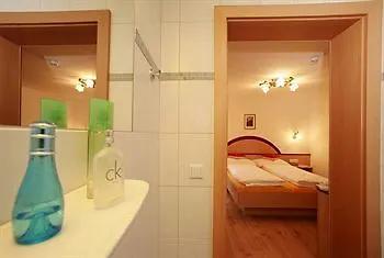 Waidmannsheil Aparthotel